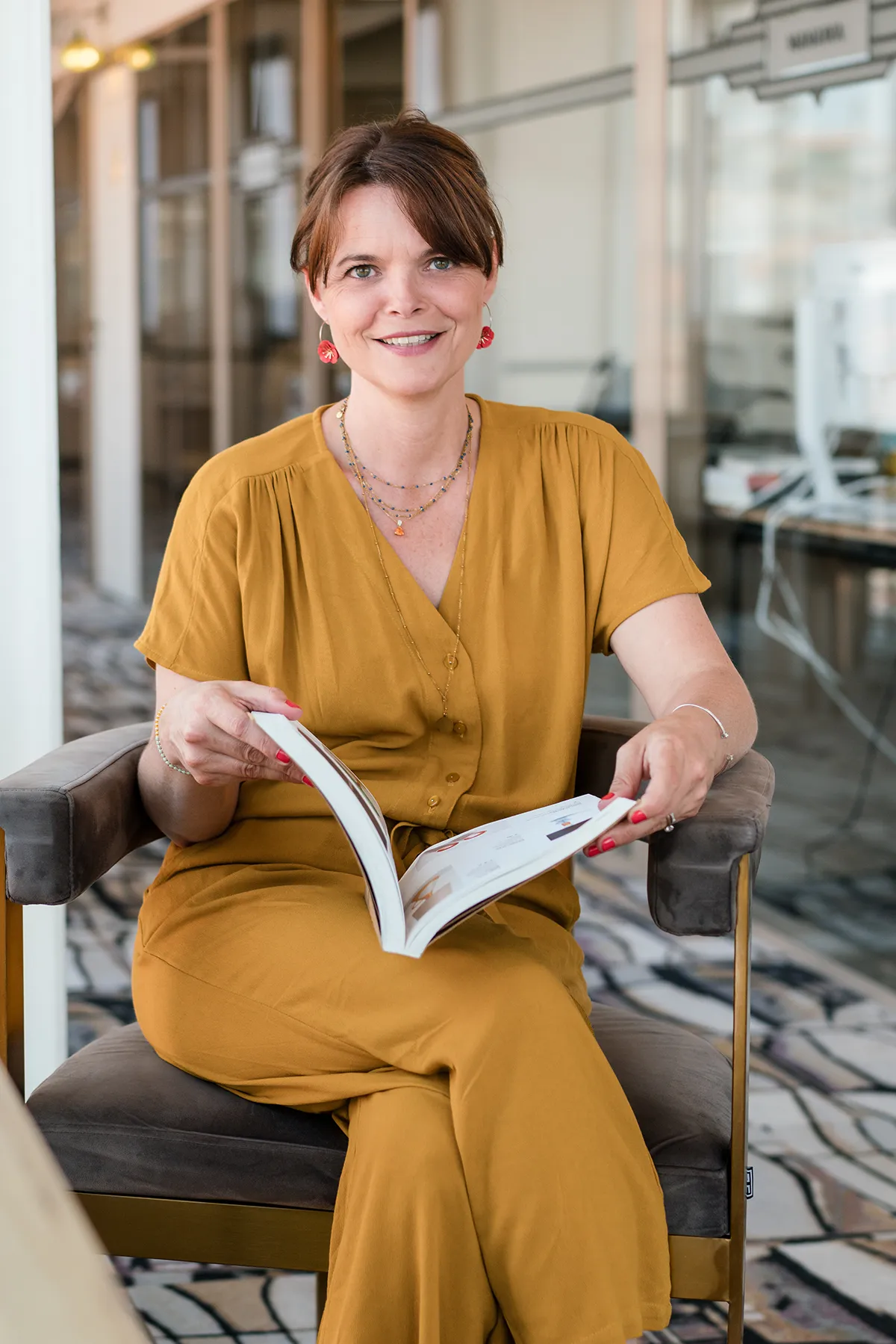 Portrait professionnel d'Isabelle Evrard, experte en architecture d'intérieur sur Marseille.
